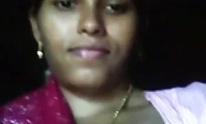 Sexy pelose mature gratis Latina cazzo in un fiume