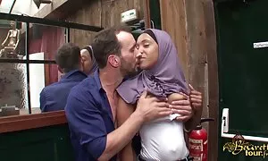Me cazzo anteriore mature pelose porn Dene un gatto trappola