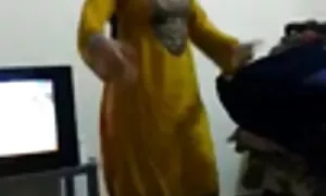 Mia nonna mi ha dato un massaggio così lo matura pelosa scopa ha messo nel culo