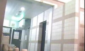 La mia vecchia signora è sempre eccitata mi seguiva tutte le sere video mature pelose