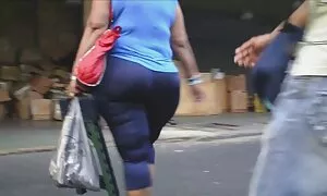 Ex fidanzata tettone pelose mature di più